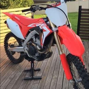 Meet your Posher, Chad